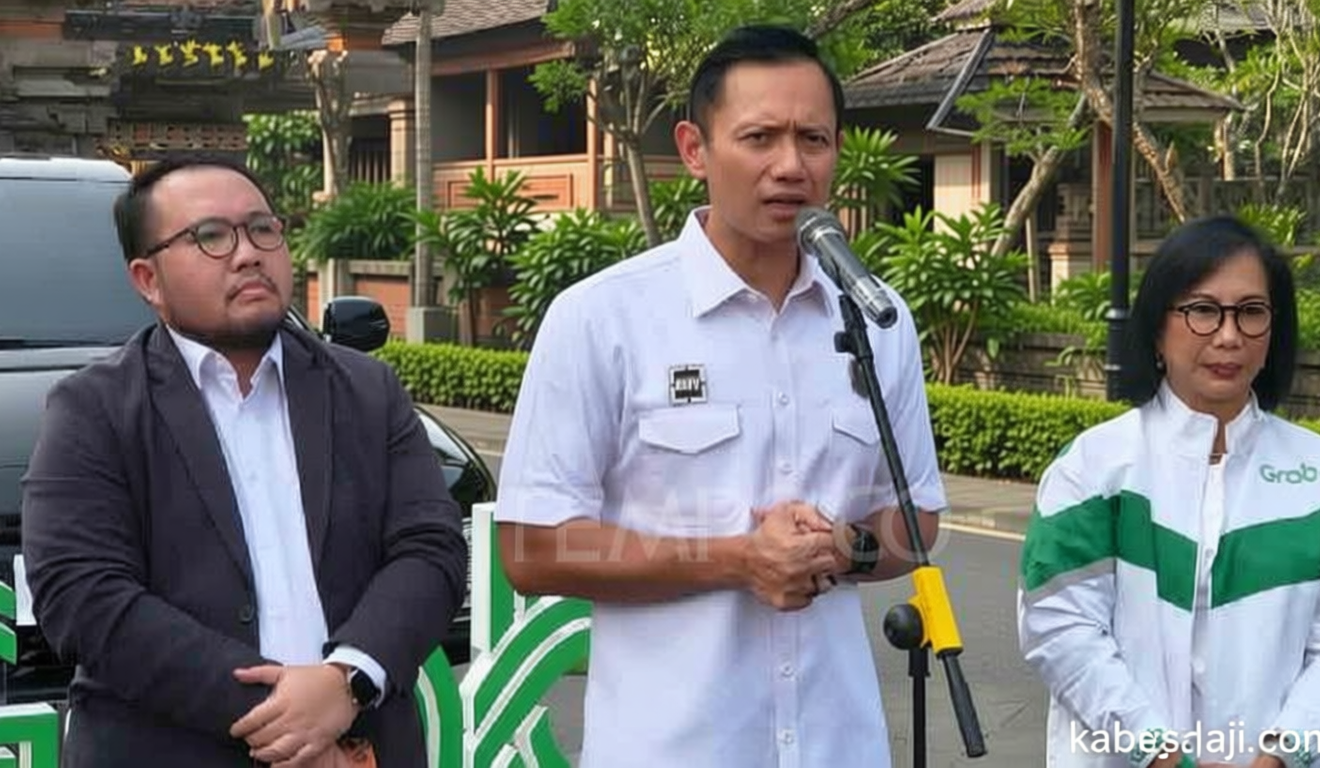 AHY Urges EV Industry to Boost Local Component Levels