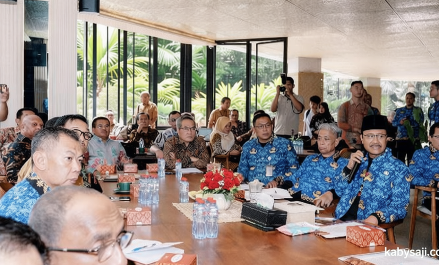Meeting Results: Terima Audiensi Para Kepala Daerah, Gus Ipul Bahas Sekolah Rakyat