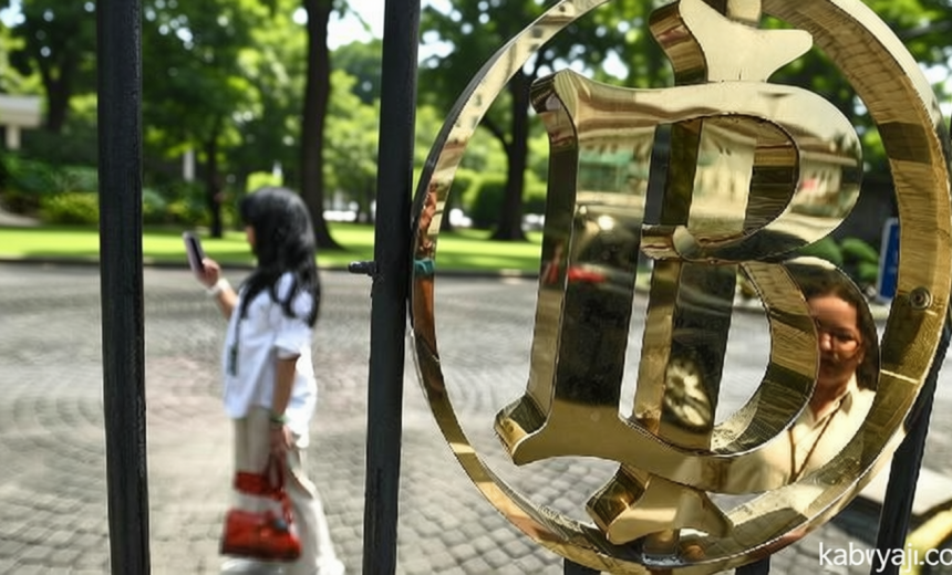 Bank Indonesia Hikes Rate Again to 5.75 pct to Save Rupiah