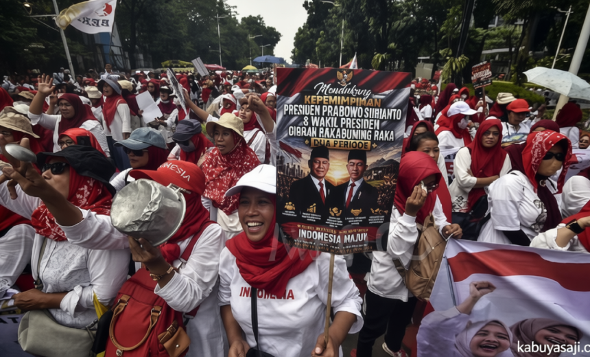 Latest Program: Cerita Warga Jakarta Diajak Demo Dukung MBG di Monas