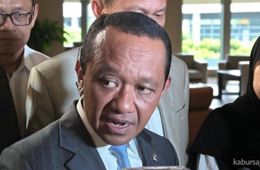Bahlil Assures No Planned Blackouts Amid PLN Coal Supply Concerns
