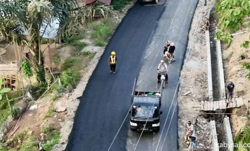 Special Plan: Warga Sipiongot Sumut Senang Akhirnya Jalan Diaspal Setelah Puluhan Tahun Terbengkalai