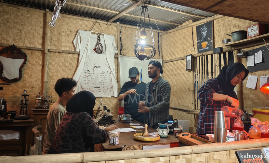 What Happened During: Bagaimana Kafe Mistis di Bekasi Menarik Pengunjung
