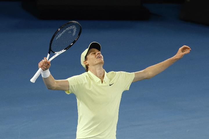 Jannik Sinner Defends Wimbledon Title, Beats Alexander Zverev in Four Sets