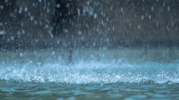 Weather Forecast: Light to Moderate Rain Expected Across Western Indonesia