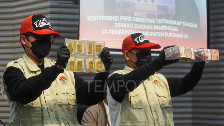 Main Agenda: Bupati Etik Suryani Gunakan Uang Pemerasan untuk Renovasi Rumah