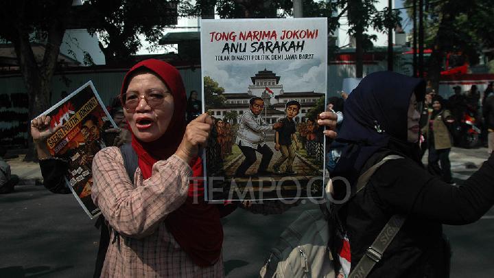Main Agenda: Jokowi Kumpulkan Teman Kuliah Jelang Sidang Ijazah