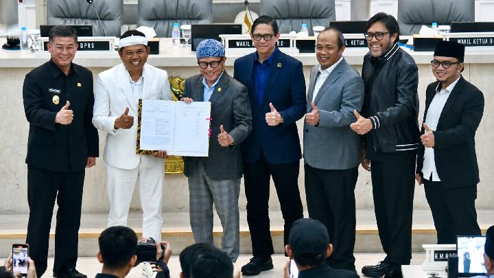 Meeting Results: DPRD Sahkan Perda Pertanggungjawaban APBD 2025, KDM: Masyarakat Jabar Harus Sejahtera