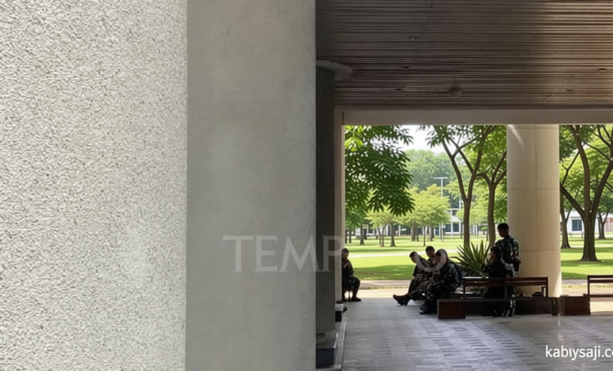 Key Issue: Tentara Jaga Gedung Kejagung Sejak Jam Dua Dini Hari