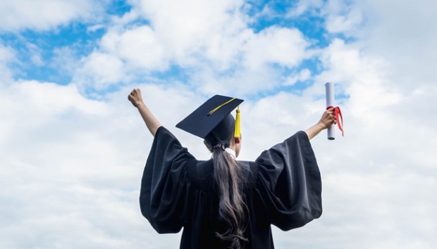 US Plans to Cap International Student Stays at Four Years